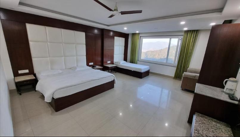 Deep Hotel Mussoorie Luaran gambar