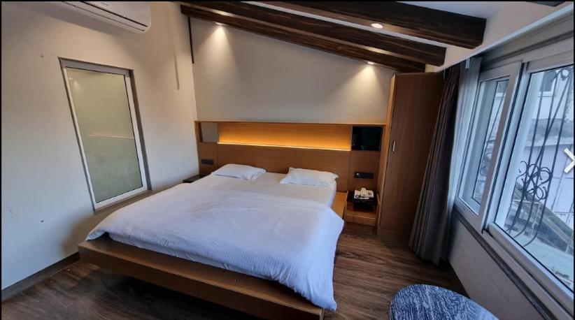 Deep Hotel Mussoorie Luaran gambar