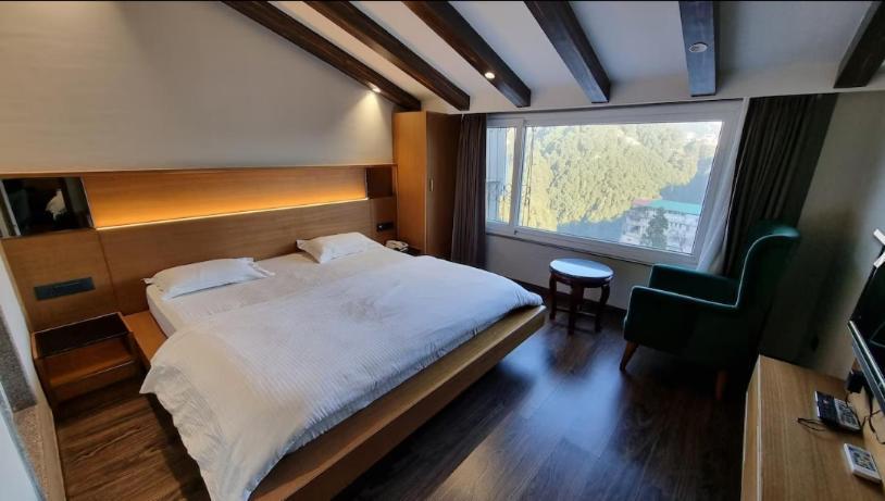 Deep Hotel Mussoorie Luaran gambar