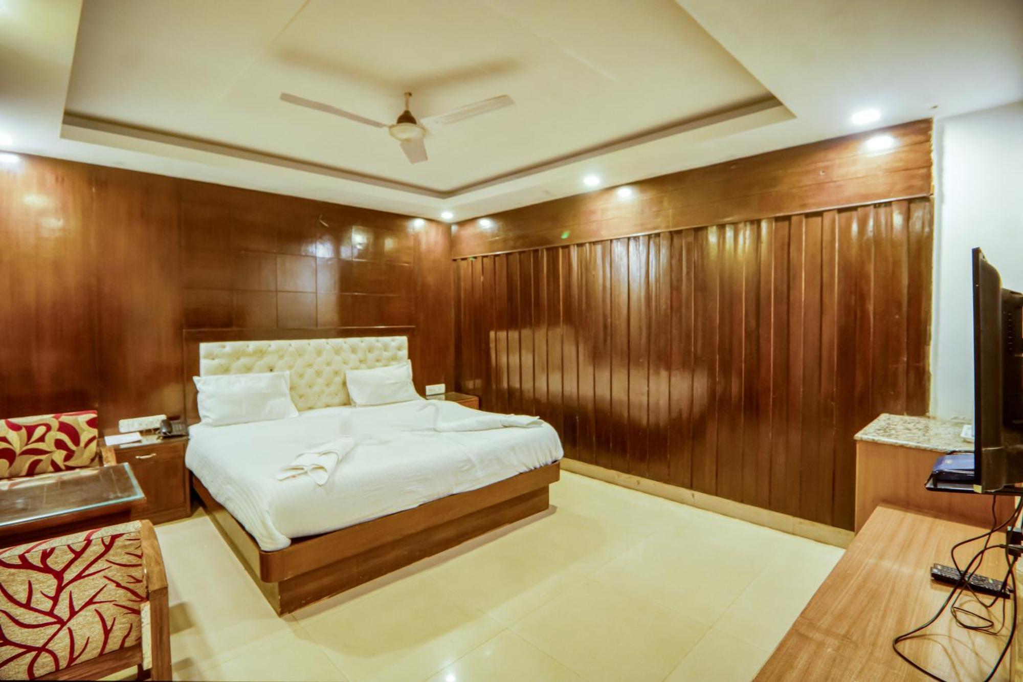 Deep Hotel Mussoorie Luaran gambar