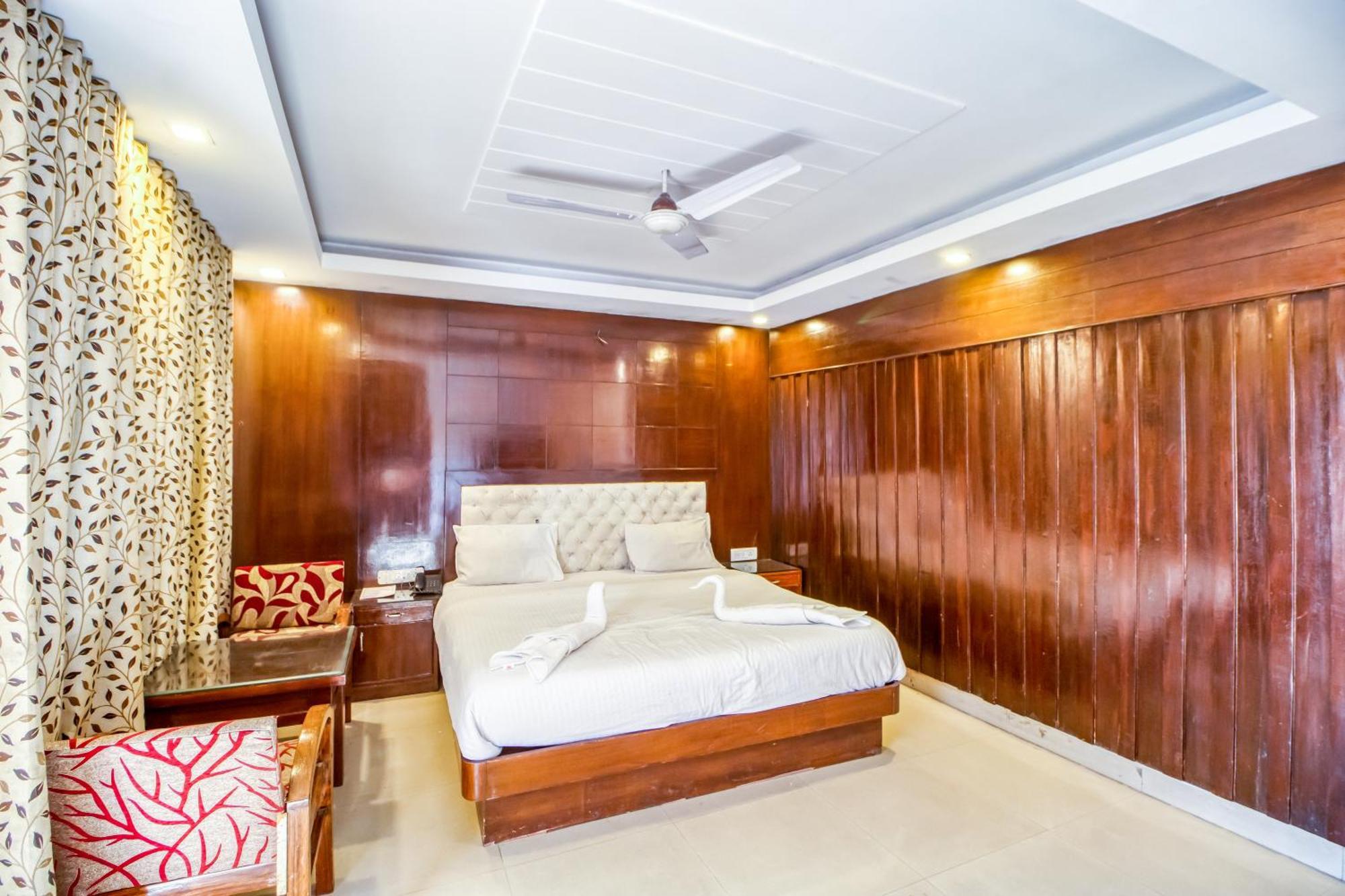 Deep Hotel Mussoorie Luaran gambar