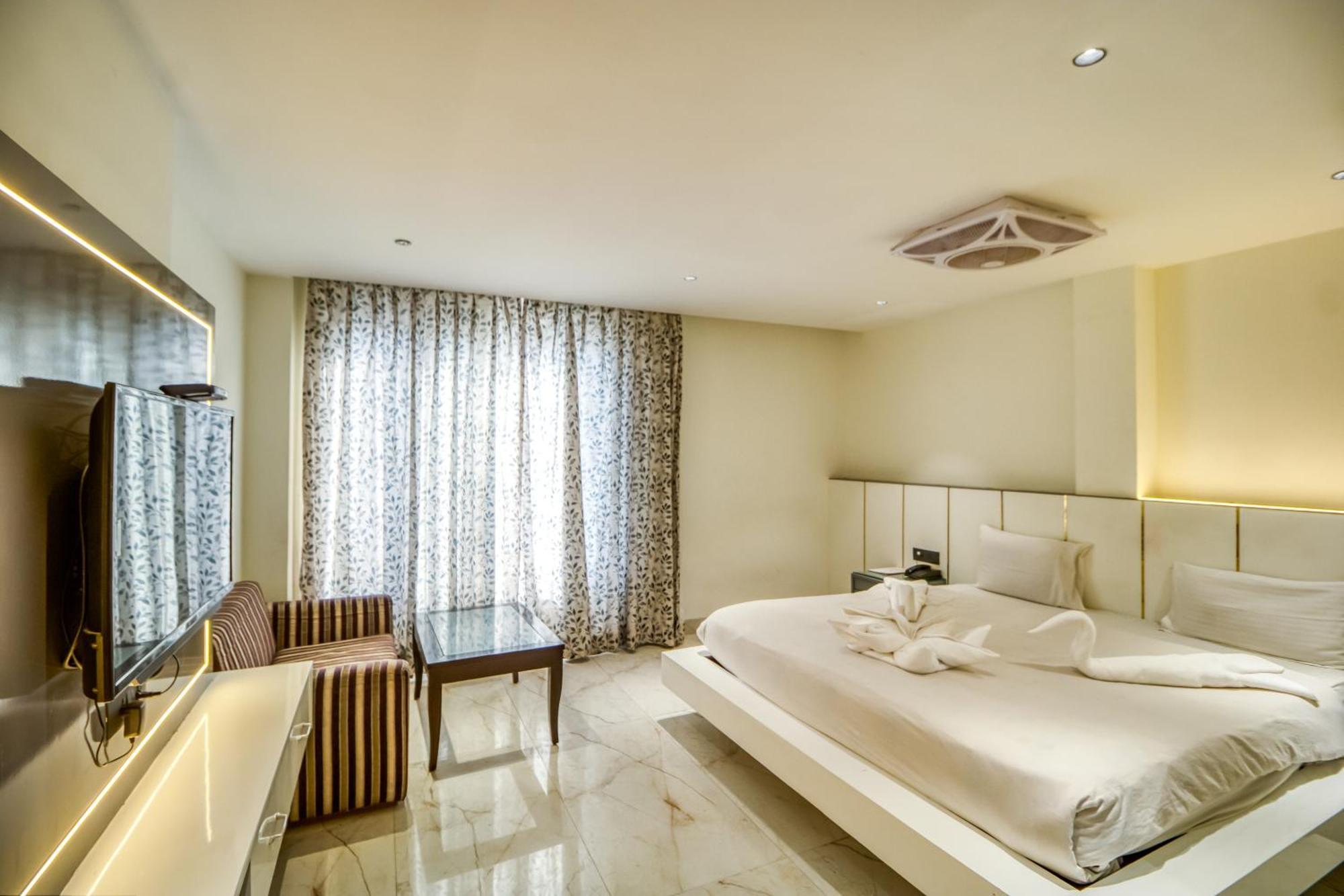 Deep Hotel Mussoorie Luaran gambar