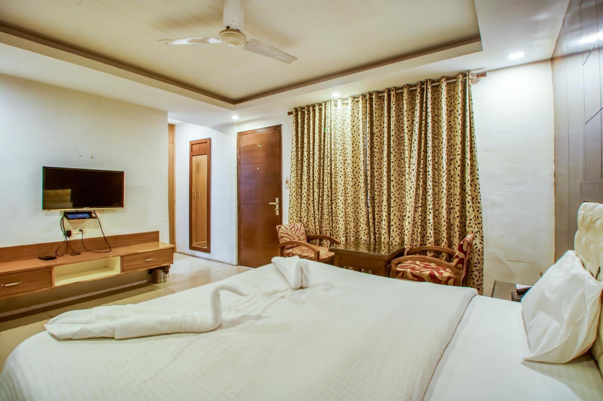 Deep Hotel Mussoorie Luaran gambar